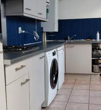 Chambre dans maison 1930 à 800m du Fresnoy Appartamento Tourcoing