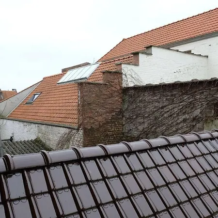 Chambre dans maison 1930 à 800m du Fresnoy *